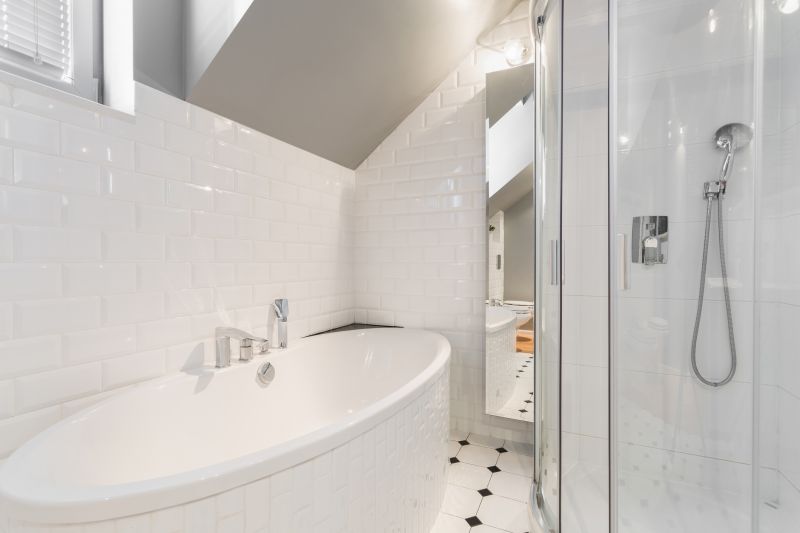What Are The Different Types Of Bathtubs For Modern Homes?